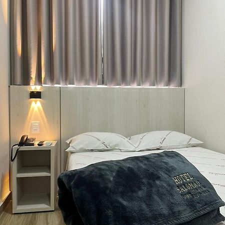 Hotel Salomao - Proximo A 25 De Marco, Bom Retiro, Bras E Rua Santa Efigenia, A 2 Minutos Do Mirante Sampa Sky E Pista De Skate Anhangabau Сан-Пауло Экстерьер фото