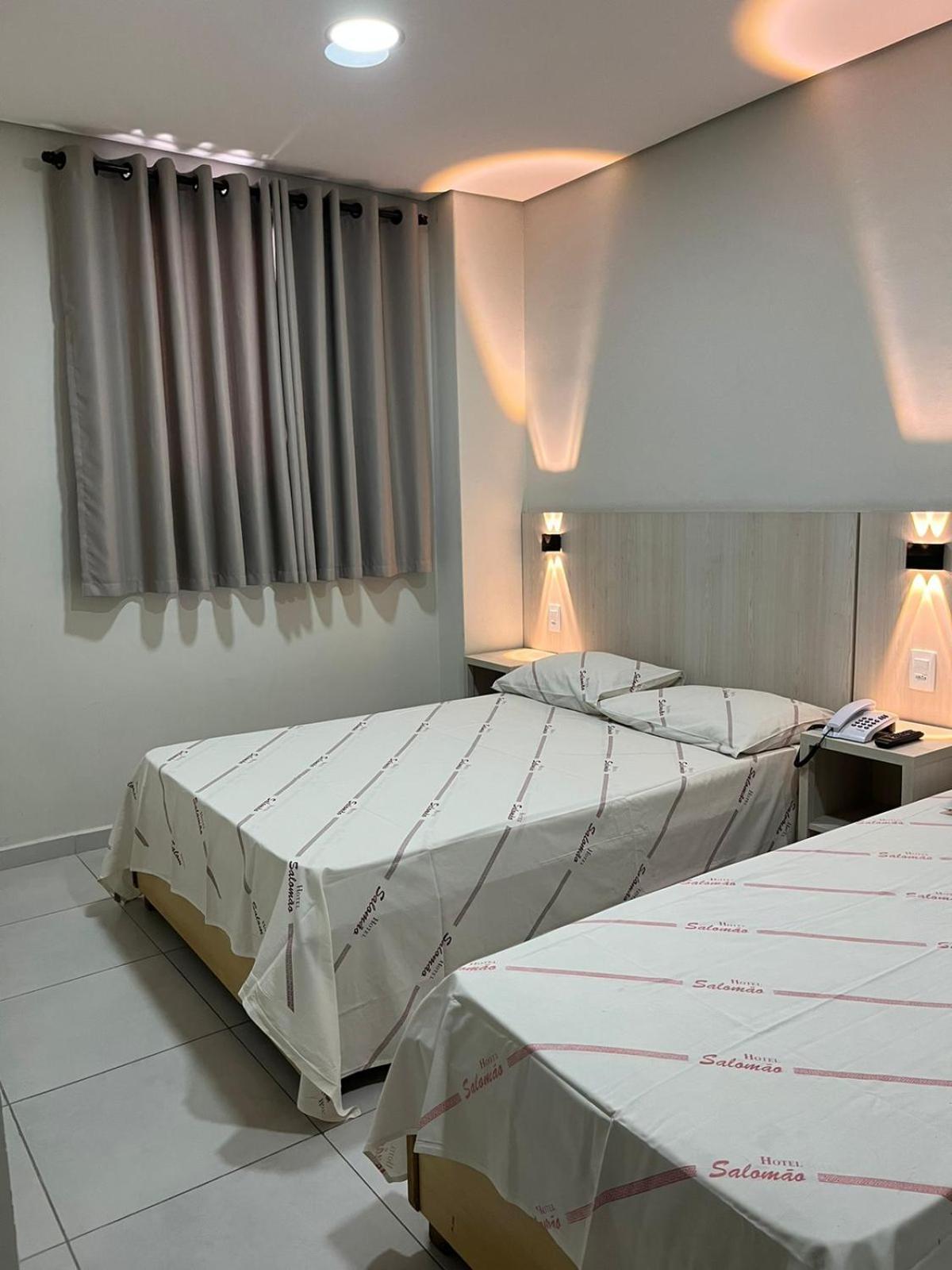 Hotel Salomao - Proximo A 25 De Marco, Bom Retiro, Bras E Rua Santa Efigenia, A 2 Minutos Do Mirante Sampa Sky E Pista De Skate Anhangabau Сан-Пауло Экстерьер фото